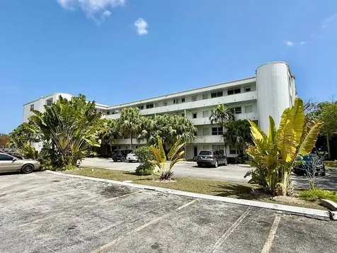 Lakeview Manor Grand Bahama Freeport BS