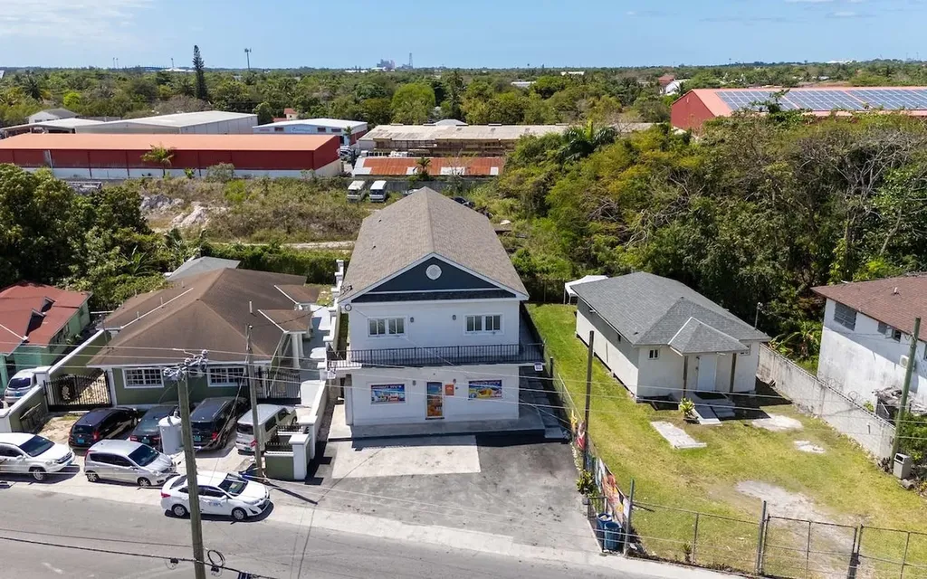 #24 Claridge Road New Providence Paradise Island BS