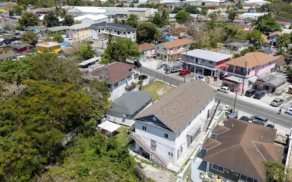 #24 Claridge Road New Providence Paradise Island BS