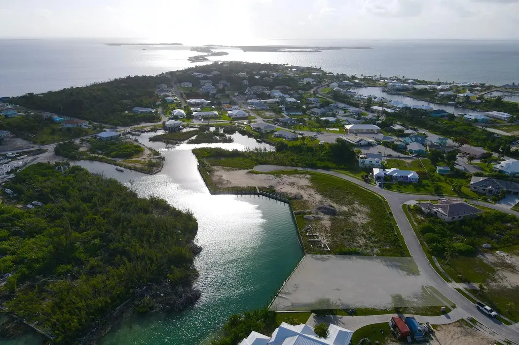Royal Harbour Lot 6 Abaco BS