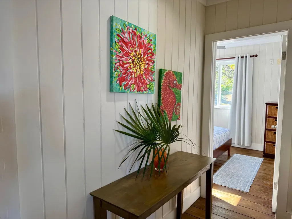 Sweet Merlot, Light Road Eleuthera BS