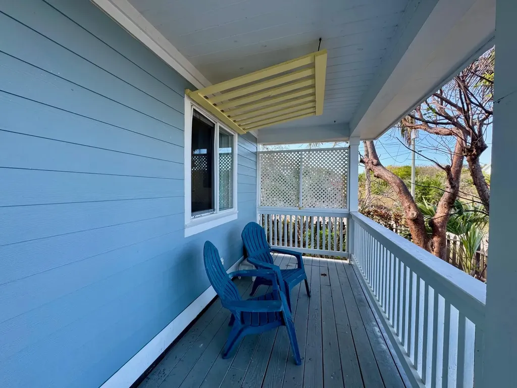 Sweet Merlot, Light Road Eleuthera BS