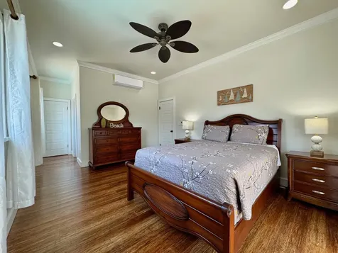 Sweet Merlot, Light Road Eleuthera BS