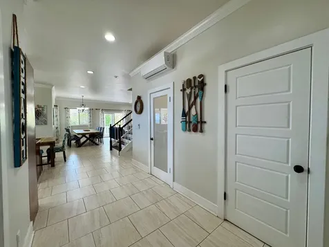 Sweet Merlot, Light Road Eleuthera BS