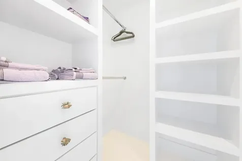 Islands Of Old Fort New Providence Paradise Island BS