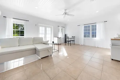 Islands Of Old Fort New Providence Paradise Island BS