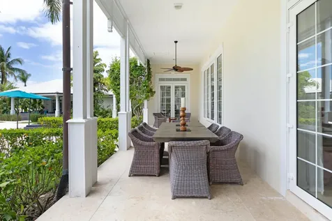 Islands Of Old Fort New Providence Paradise Island BS