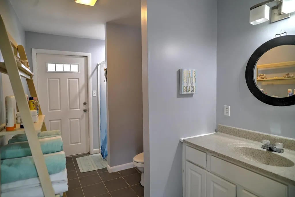 Kiki House Cutlass Bay Cat Island BS