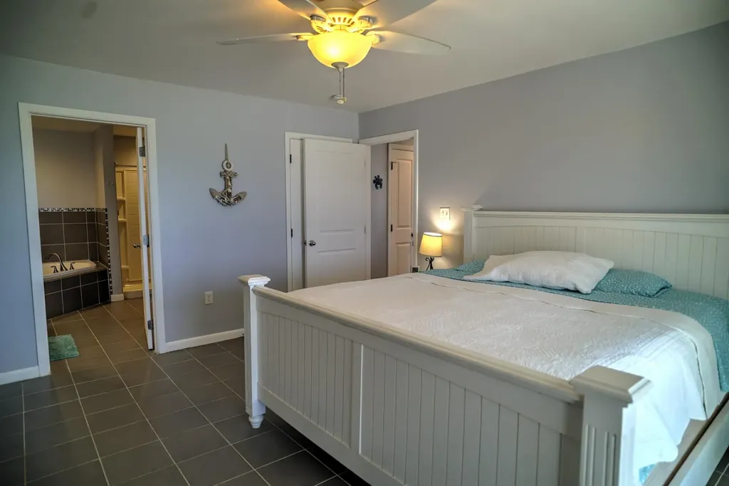 Kiki House Cutlass Bay Cat Island BS