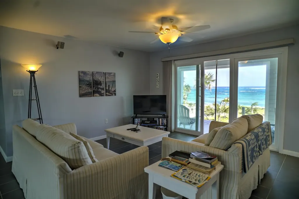 Kiki House Cutlass Bay Cat Island BS