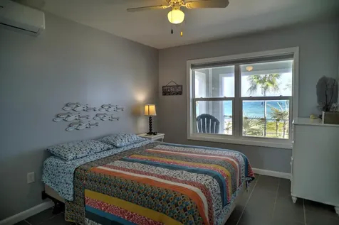 Kiki House Cutlass Bay Cat Island BS