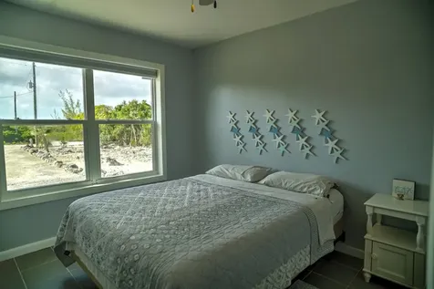 Kiki House Cutlass Bay Cat Island BS