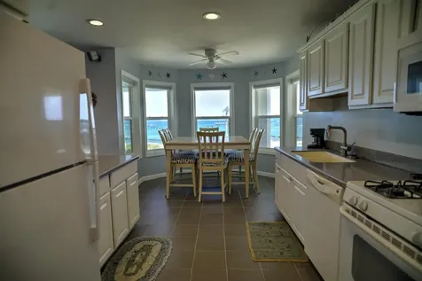 Kiki House Cutlass Bay Cat Island BS