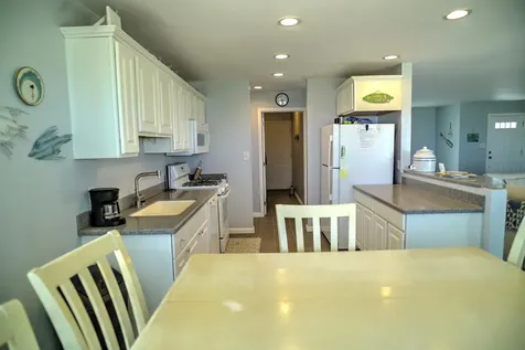 Kiki House Cutlass Bay Cat Island BS