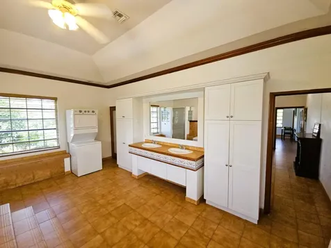 Hampshire Street 11 New Providence Paradise Island BS