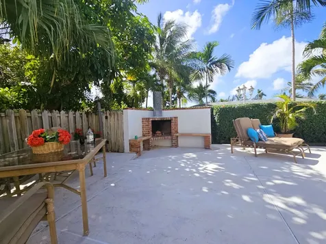 Hampshire Street 11 New Providence Paradise Island BS