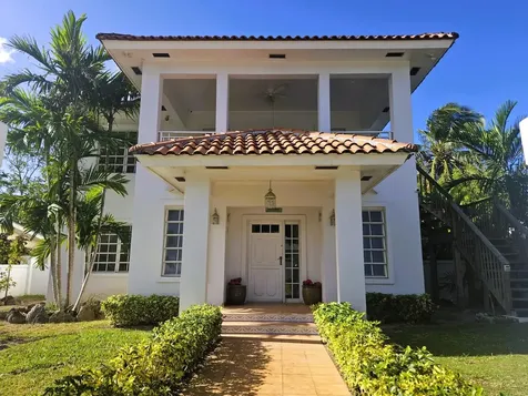 Hampshire Street 11 New Providence Paradise Island BS