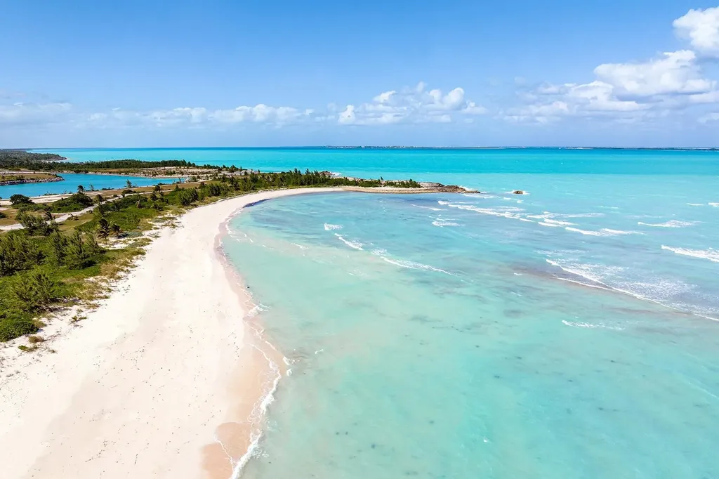Sandbank Landing Abaco BS