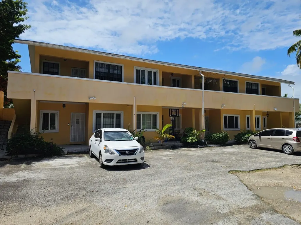 Coral Palm Condominiums New Providence Paradise Island BS