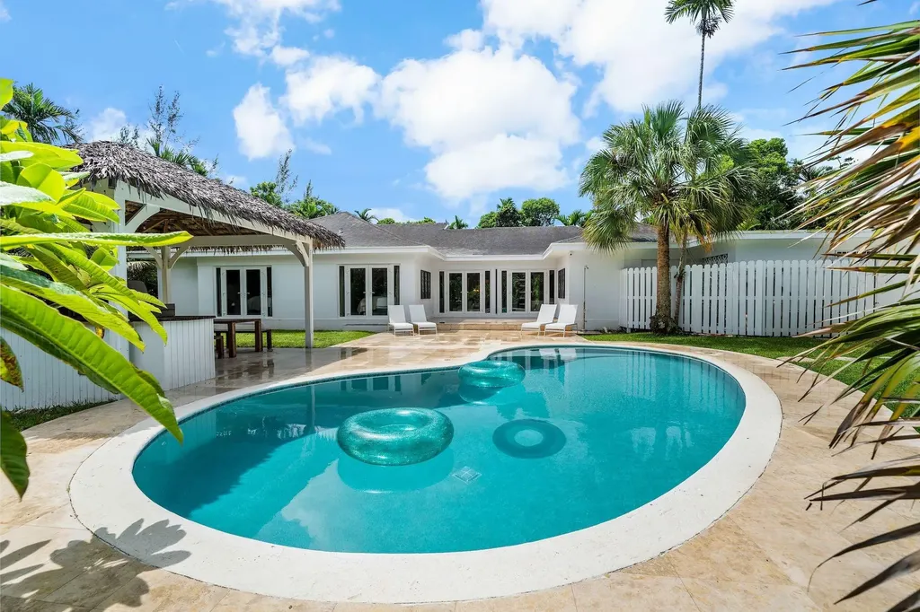 Skyline Heights New Providence Paradise Island BS