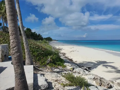 Queens Highway Lot 7167 Exuma BS