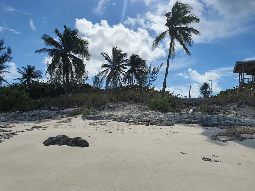 Queens Highway Lot 7164 Exuma BS