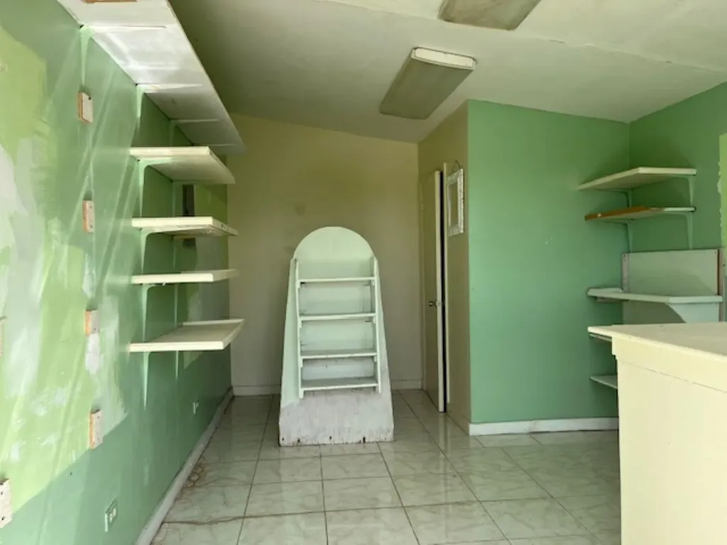 3 Bed/2.5 Bath House, Gli Long Island BS