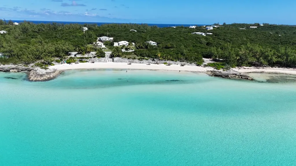 Rainbow Bay Subdivision Eleuthera BS