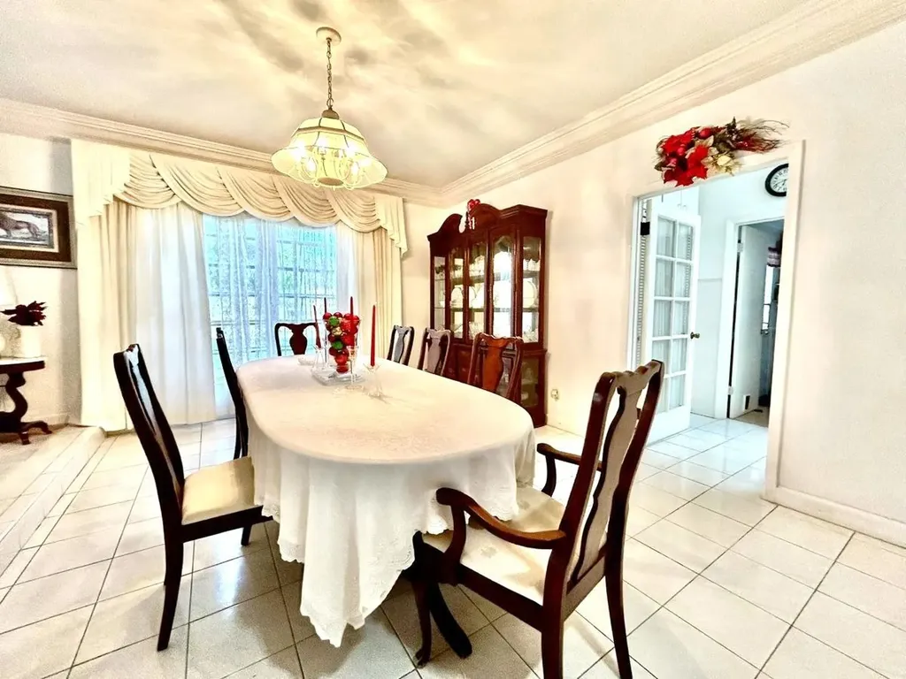 Westward Villas Home 140 New Providence Paradise Island BS