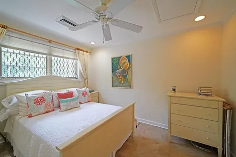 Eastern Road New Providence Paradise Island BS