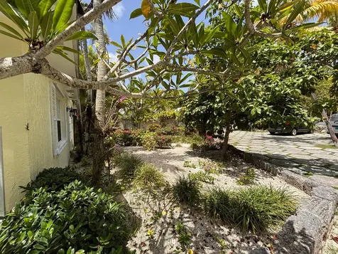 Eastern Road New Providence Paradise Island BS