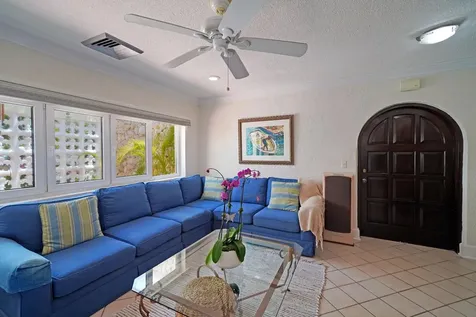 Eastern Road New Providence Paradise Island BS