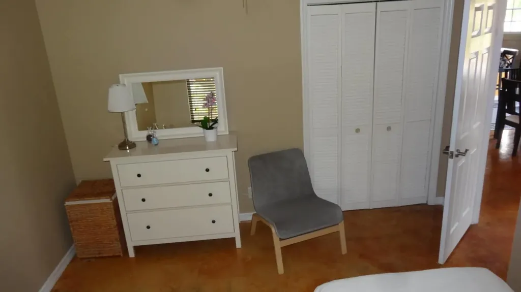 67 Roundshot Close 67 Grand Bahama Freeport BS