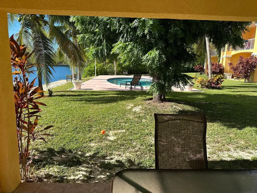 Lancaster Close 36 Grand Bahama Freeport BS