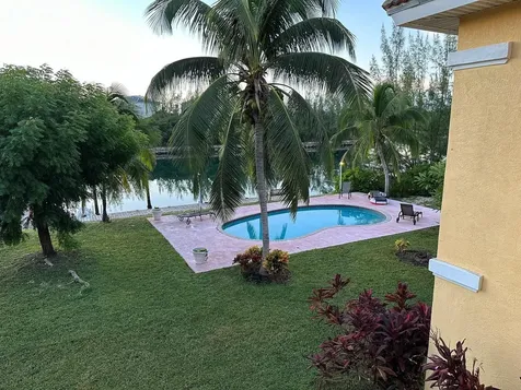 Lancaster Close 36 Grand Bahama Freeport BS