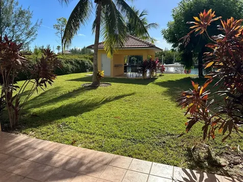 Lancaster Close 36 Grand Bahama Freeport BS