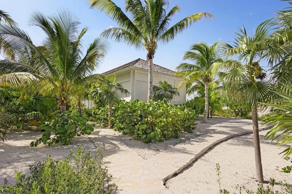 Whale Tail Villa Exuma BS