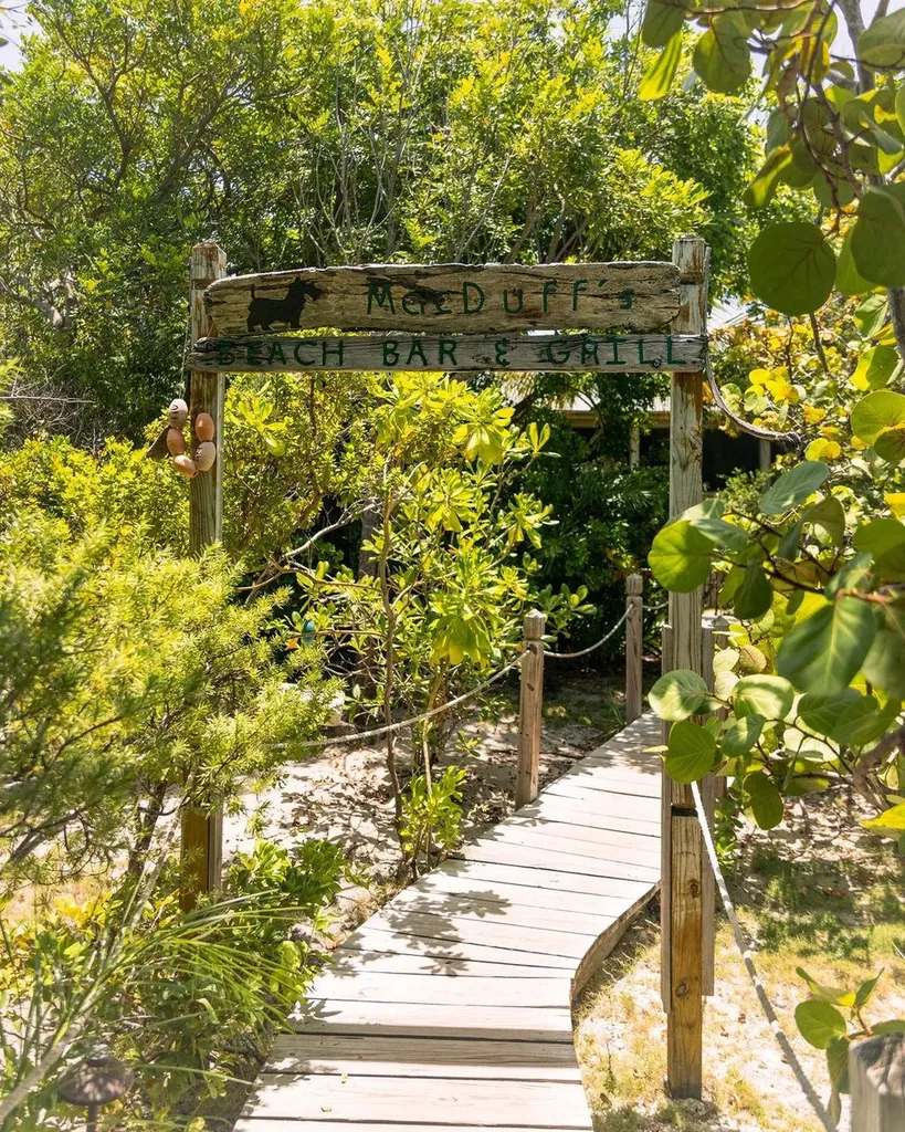 Whale Tail Villa Exuma BS