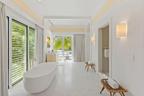 Whale Tail Villa Exuma BS