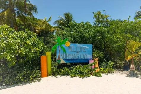 Whale Tail Villa Exuma BS