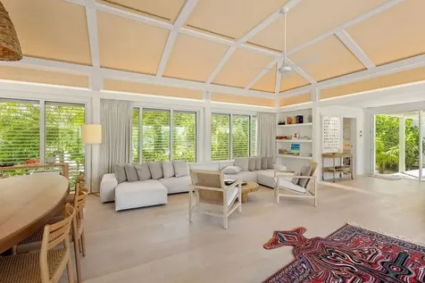 Whale Tail Villa Exuma BS