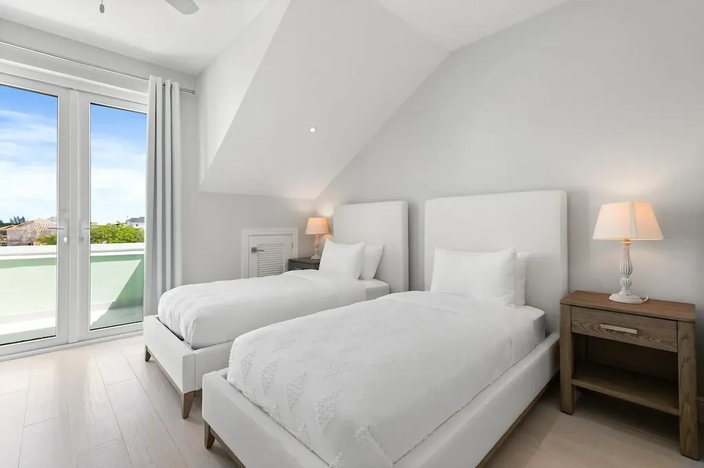 Starfish Isle New Providence Paradise Island BS