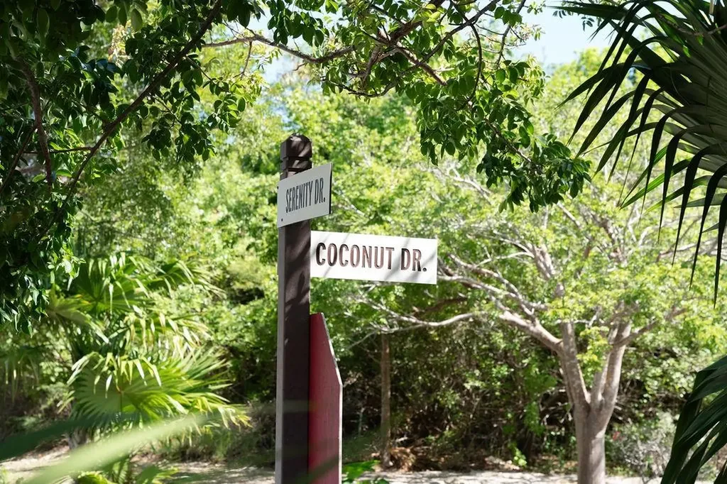 Serenity Lot 9 Block 41 New Providence Paradise Island BS