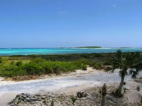 Home In Columbus Landings San Salvador BS