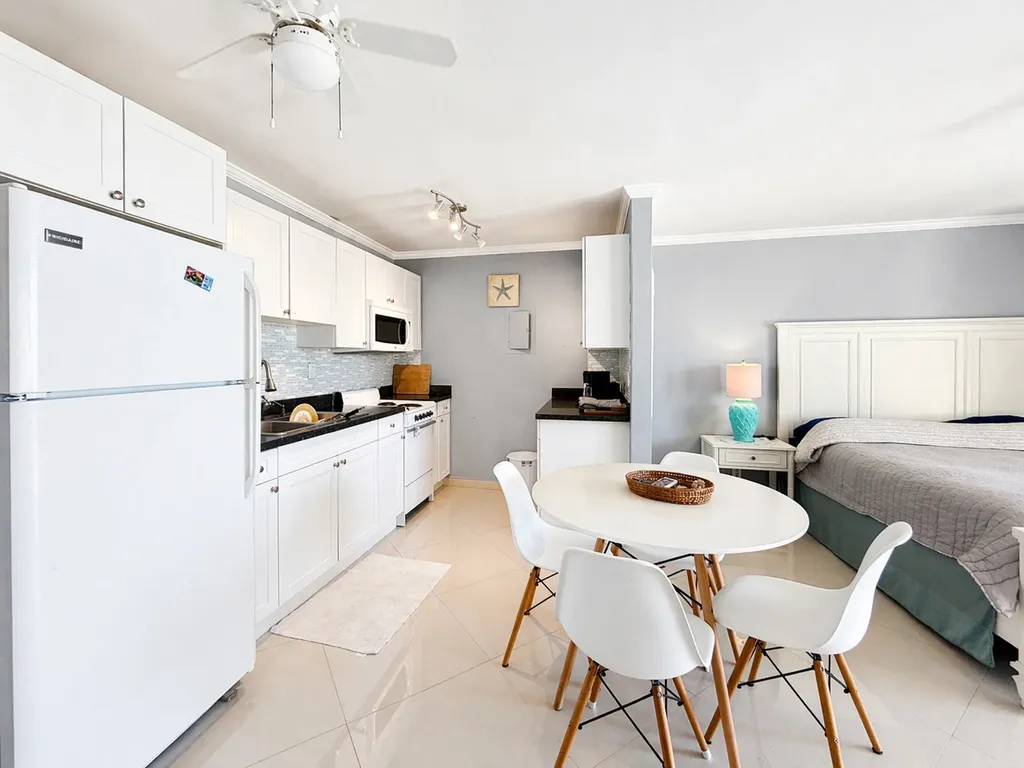 Coral Beach Condo Grand Bahama Freeport BS