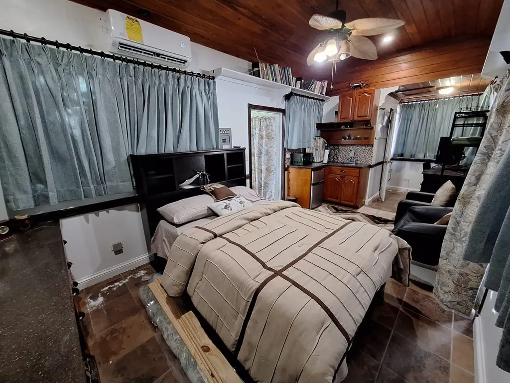 Atlantic Drive 001 New Providence Paradise Island BS