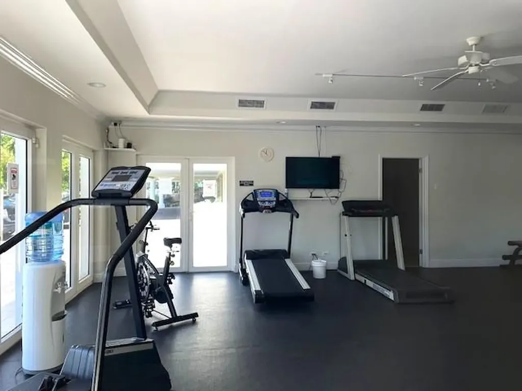 Harbour Breeze Paradise I 21 New Providence Paradise Island BS