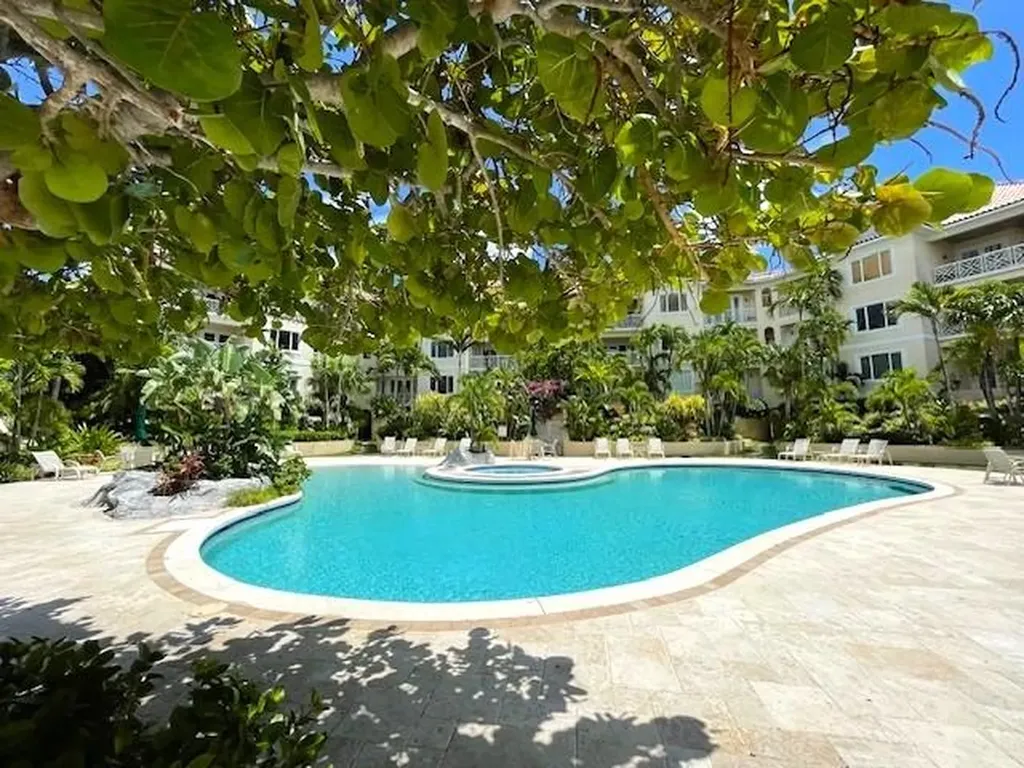 Harbour Breeze Paradise I 21 New Providence Paradise Island BS