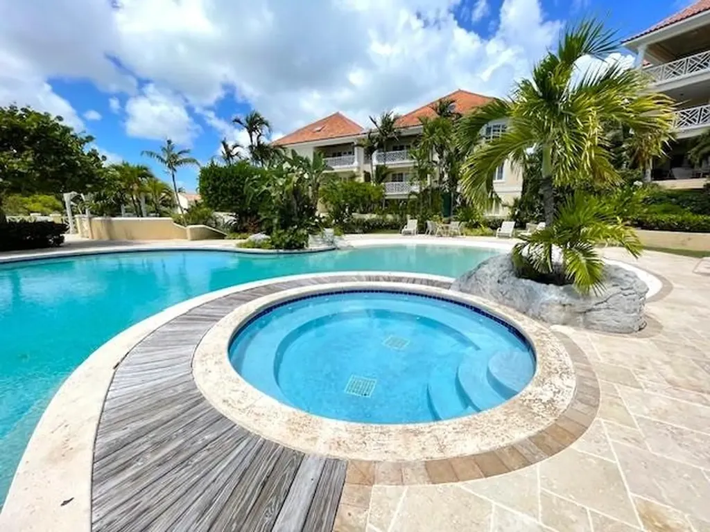 Harbour Breeze Paradise I 21 New Providence Paradise Island BS
