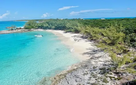 # 18 Rose Island Estates New Providence Paradise Island BS